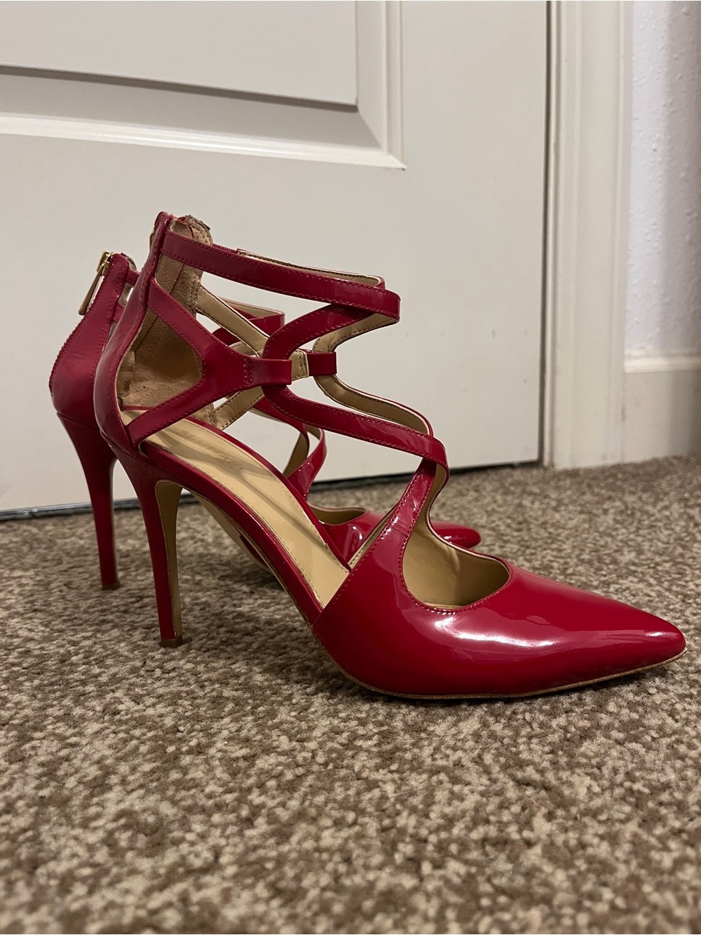 Michael Kors Red Faux Patent Leather Pointed Toe Pump Heel Womens Size 6.5